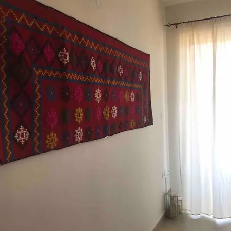 μελίτατα 12 *