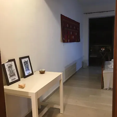 μελίτατα 12