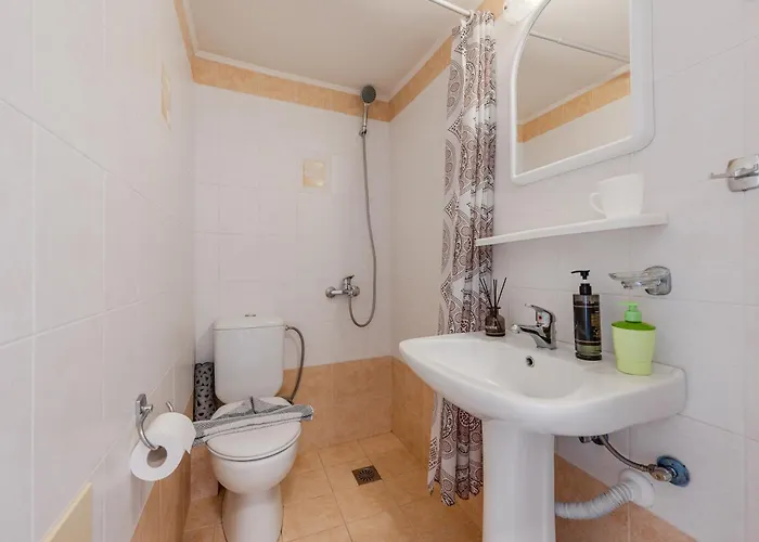 μελίτατα 12 * Rethymno (Crete)